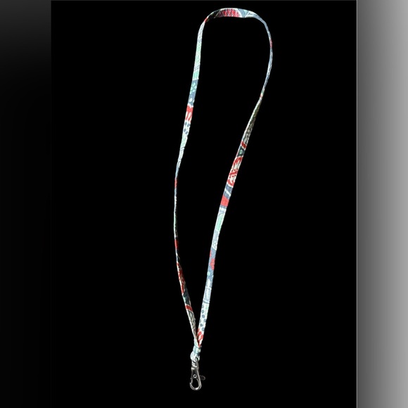 Vera Bradley Nomadic Floral Lanyard/Badge Clip - Picture 4 of 4